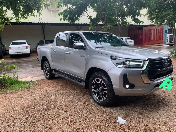 Toyota Hilux CD SRX 4X4 2.8 TDI 16V Diesel Aut. 2024