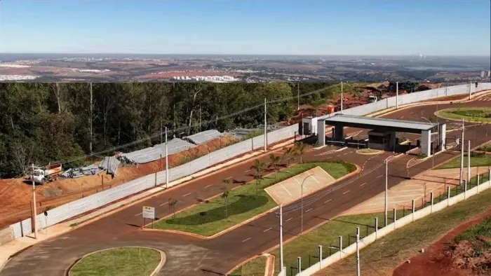 Terreno em Paulínia - Condomínio Urbe 365