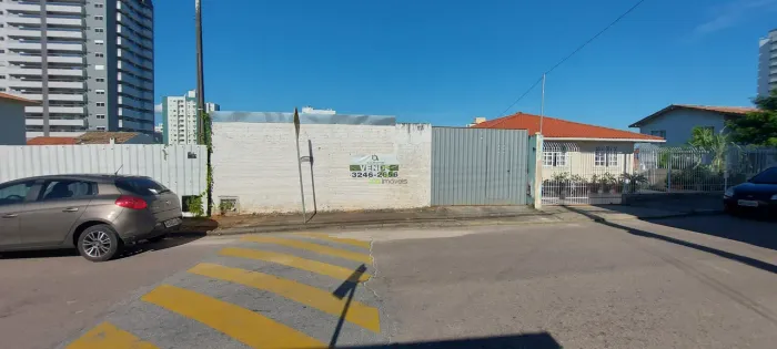Terreno para venda em Barreiros