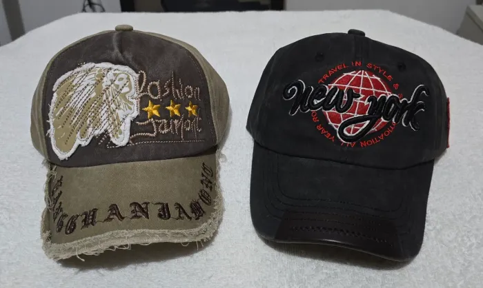 Bonés do Cacique e New York 