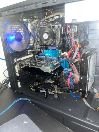 PC Gamer Completo GTX 1050 Ti + Monitor + Teclado RGB