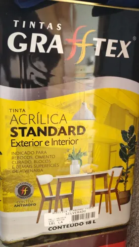 tinta acrílica standard Cor Silverado