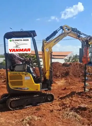 Mini escavadeira Yanmar Vio17 cabine aberta 