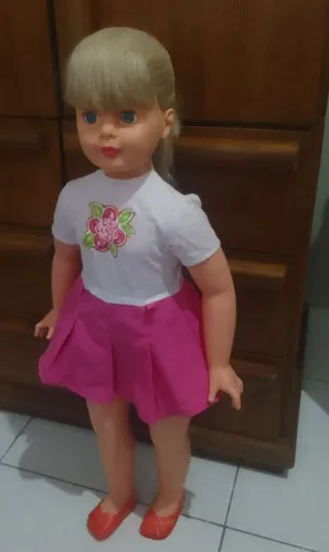 Boneca Amiguinha