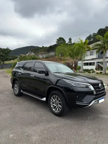 Toyota Hilux SW4 SRX 4X4 2.8 TDI 16V Dies. Aut. 2021