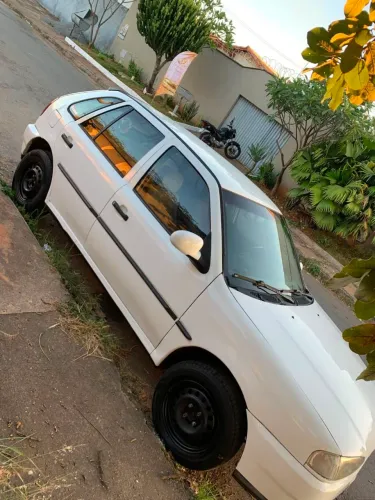 Volkswagen Gol Geração II 1.0 16V 70cv MI Gasolina Mec. (1000) 2P 1998