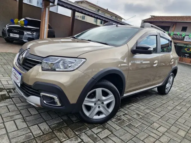 Renault Stepway Zen Flex 1.6 16V Mec. 2024
