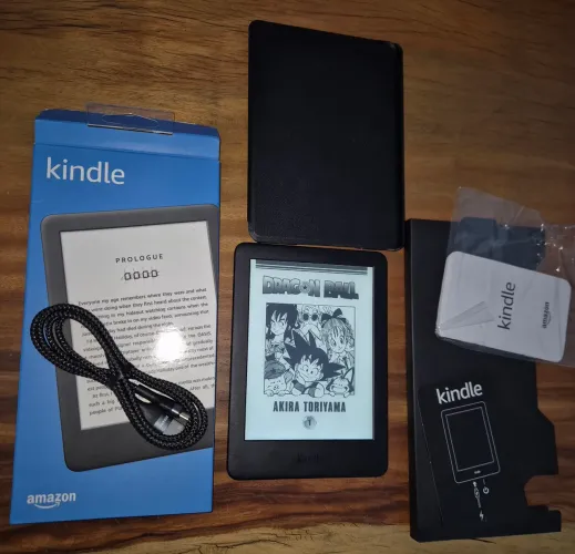 Kindle 10 Geração Completo. Capa magnética e acessórios