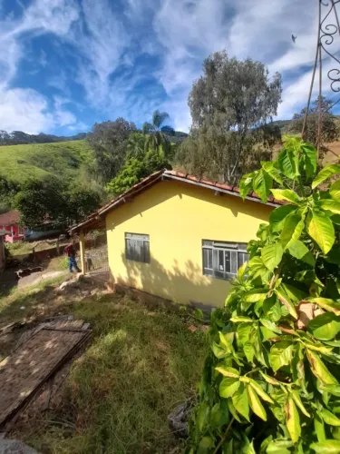 Linda Chácara com 1.15m², em Wenceslau Braz/MG