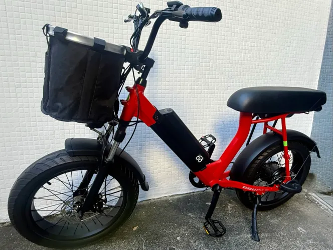 BICICLETA ELÉTRICA CRUISER LEV 2025