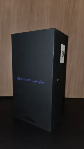 MOTOROLA SIGNATURE 512GB LACRADO