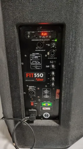 Vendo caixa de som leacs fit 550