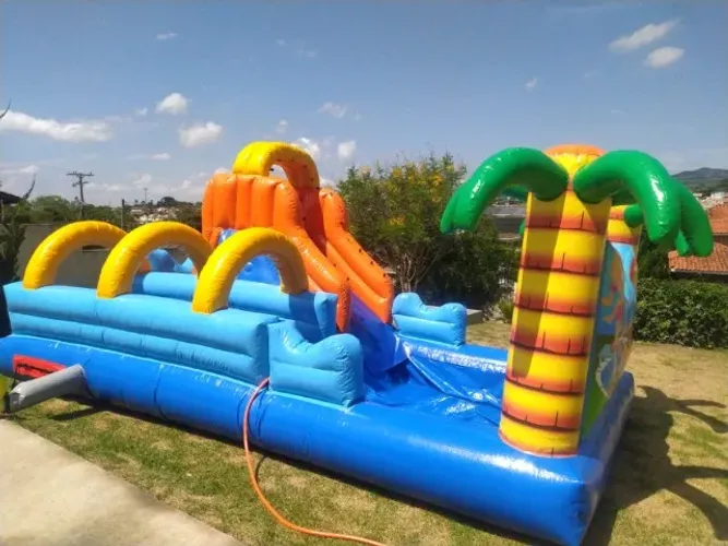Parque Aquático Inflável Tchibum com Escorregador Duplo + Motor 220V
