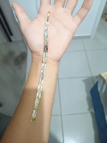 Pulseira dourada
