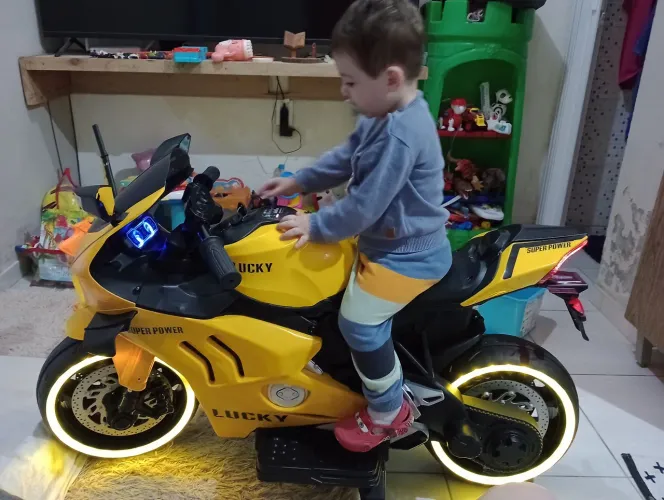 Moto elétrica infantil 12V