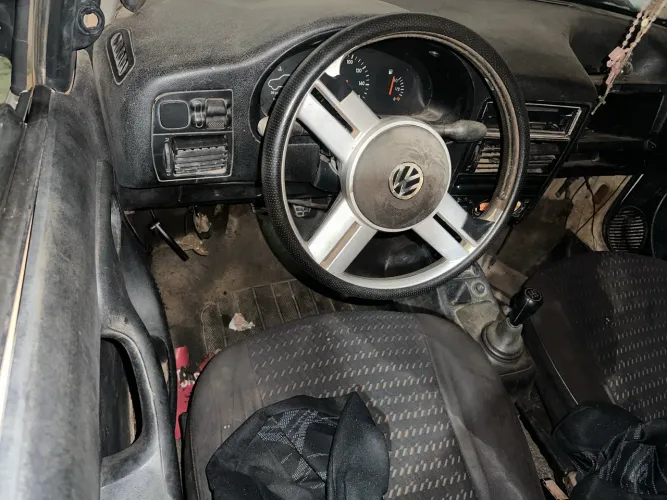 Volkswagen Gol Geração III Plus 1.0 MI 16V Gasolina Mec. 4P 2004