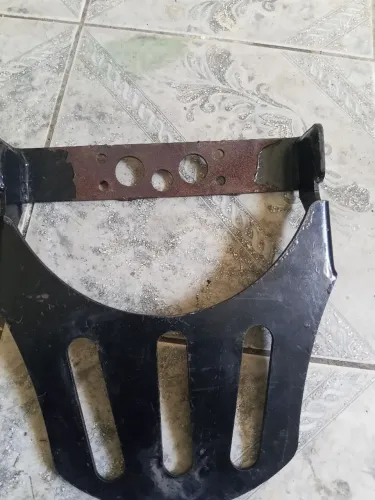Bagageiro baú mottu