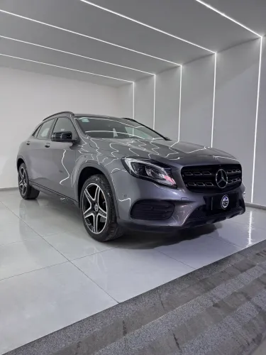 Mercedes-Benz GLA 250 Sport 2.0 TB 16V 4X2 211cv Aut. 2020