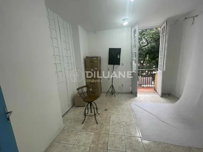 Apartamento - / Residencial / Botafogo