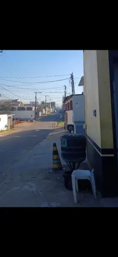 Vendo galpão comercial com casa de alvenaria