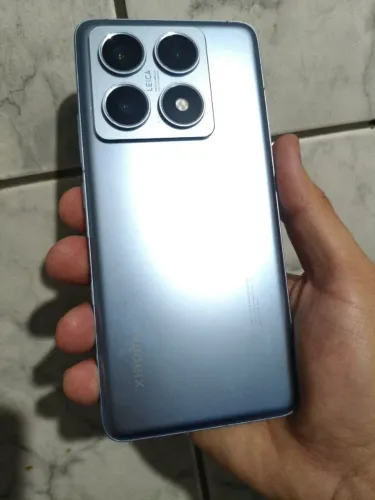 Xiaomi Mi 14T pró 5G 512+16(528gb) de espaço 12 gb RAM (podendo chegar a 24 GB ram)