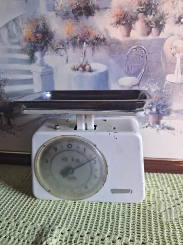 Antiga Balança Yara 10 KG Não Funciona Só pra enfeitar