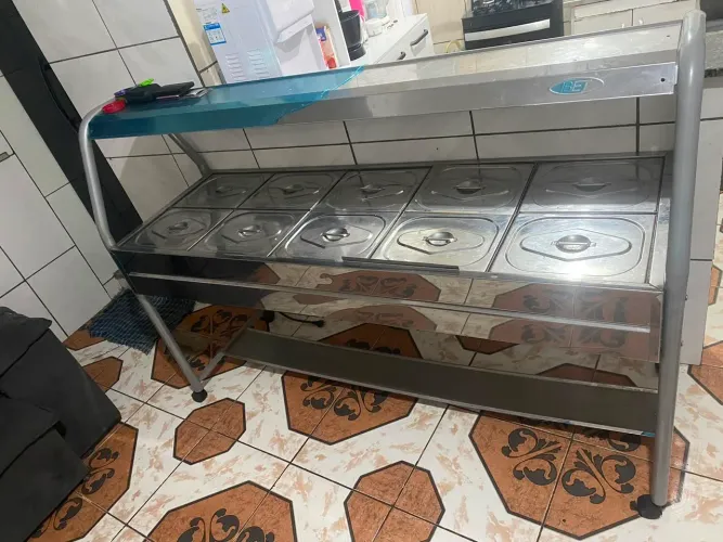 Vendo Balcão Térmico Self-Service Inox 6 Cubas com Protetor Salivar