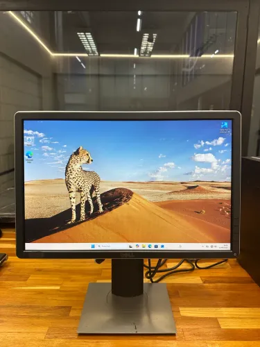Monitor Dell P2016 20 LED - Excelente Estado