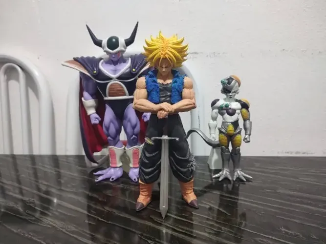 Bonecos do desenho DBZ, novos, emprerfeitas condições