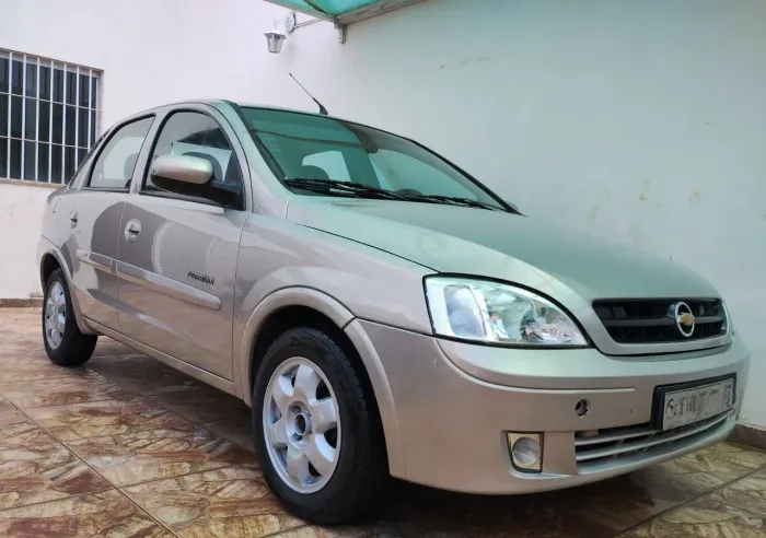 Chevrolet Corsa Sed. Premium 1.8 MPFI 8V Flexpower 2005