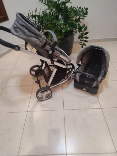 Vende-se carrinho de bebê moises travel system mobi duo Safety