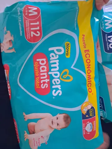Fralda Pampers Pants Ajuste Total TAM M - Venda por unidade.