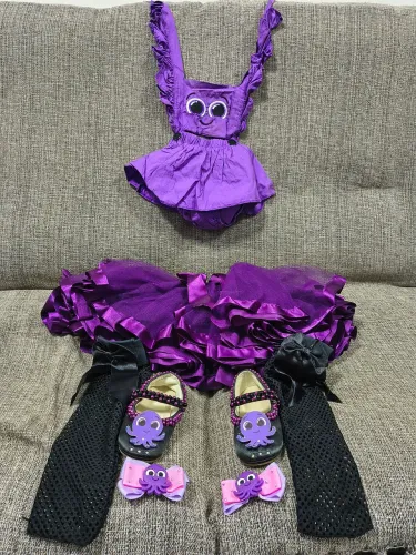 Roupa Bolofofo Nova Para Meninas de  1 ano 