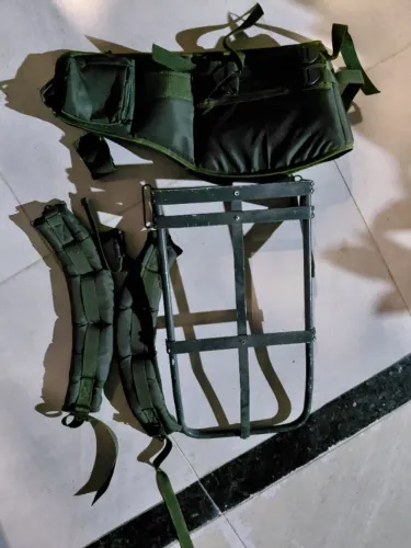 Armação para mochila militar