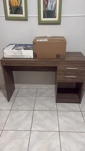 Mesa para pc/ escrivaninha