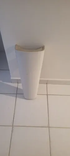 Base de tanque em porcelana