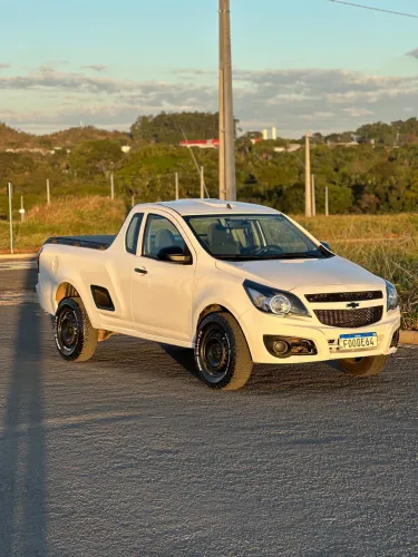 Chevrolet Montana LS 1.4 Econoflex 8V 2P 2015
