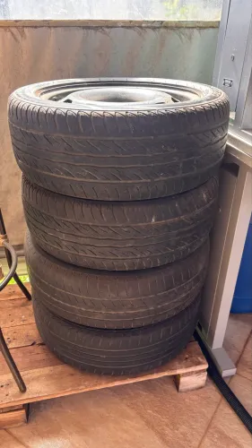 Rodas de ferro 5x100 com pneu, um pneu aro 18