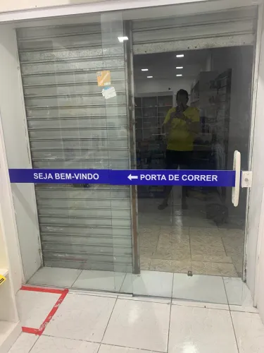 Porta de vidro de correr
