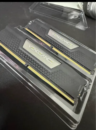 Memória ram 2x16 GB DDR5 5600 corsair