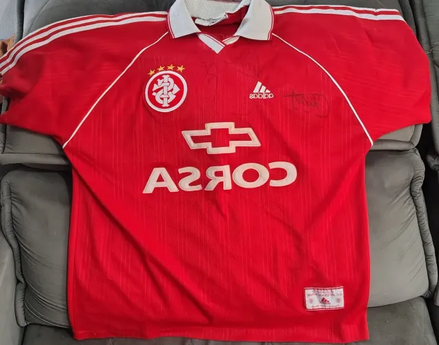 Camisa do inter autografada 