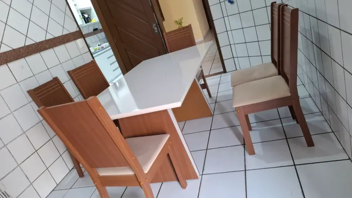 Mesa de jantar 6 lugares
