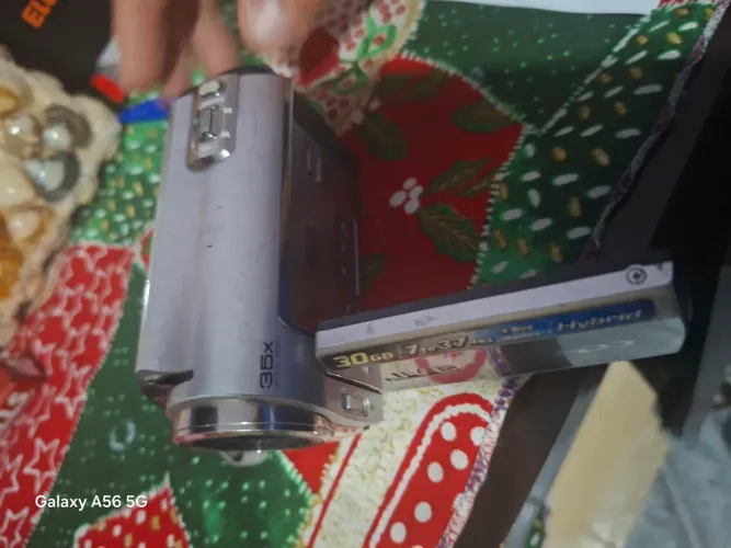 Filmadora jvc everio handycam
