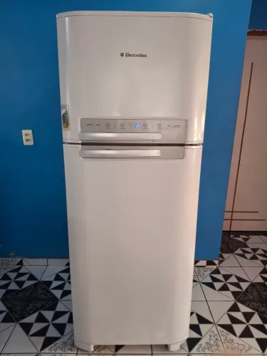 Geladeira Electrolux FrosFree Gelo Seco Funcionando Perfeitamente R$950 Facilito Entrega 