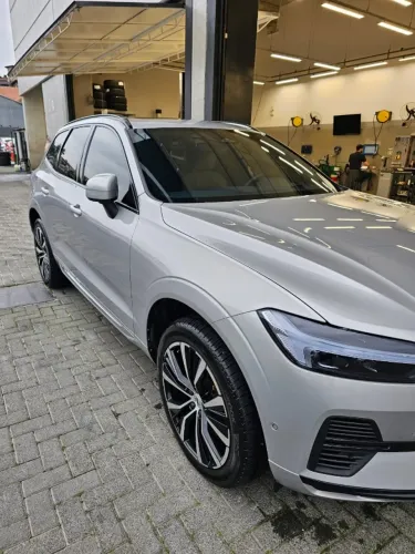 Volvo XC-60 T-8 Ultimate 2.0 AWD (híbrido) 2023