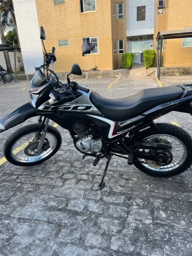 Honda bros 160 2021