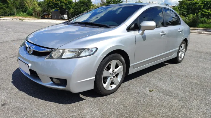 Honda Civic Sedan LXS 1.8/1.8 Flex 16V Aut. 4P 2009