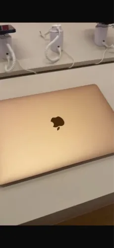 MacBook Air M1 Gold
