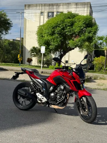 Yamaha FZ25 2024/2025 CONNECTED 250cc