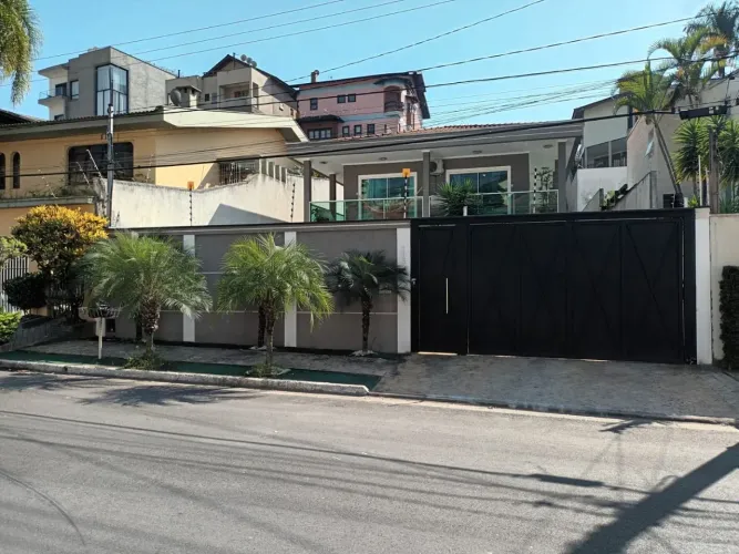 Casa com 4 dormitórios para alugar, 350 m² por R$ 12.633,54/mês - City América - São Paulo
